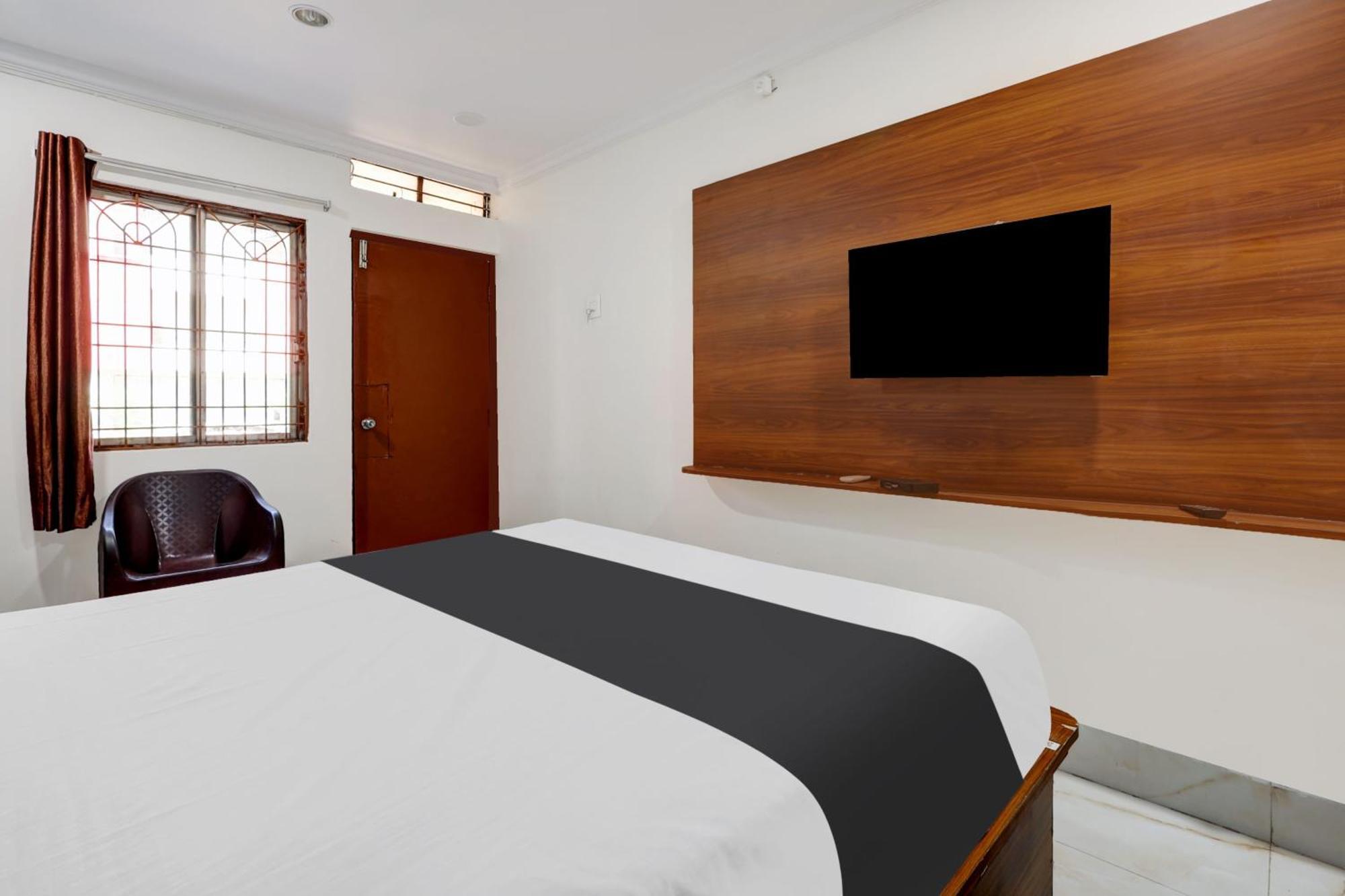 Hotel O Gangothri Lodge Visakhapatnam Dış mekan fotoğraf